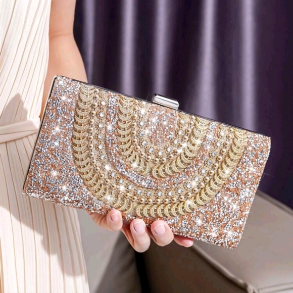 Handbags - Nwt Stone Crossbody Accented Clutch